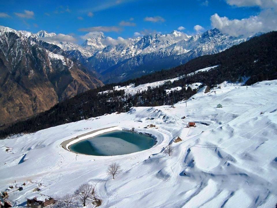 auli-lake